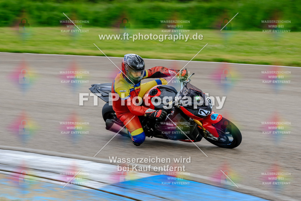 MotoTeam-9456 | Hier findet Ihr Bilder von Touristenfahrten auf der Nürburgring Nordschleife oder von anderen Veranstaltungen die ich besucht habe. Viel Spass beim Durch Schauen 