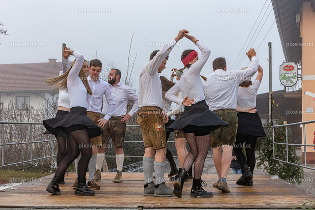 Advent im Dorf in Glanhofen - 16122023 | Bildershop von pixelworld.at - Realisiert mit Pictrs.com