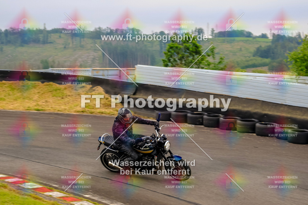 OBK-5956 | Hier findet Ihr Bilder von Touristenfahrten auf der Nürburgring Nordschleife oder von anderen Veranstaltungen die ich besucht habe. Viel Spass beim Durch Schauen 