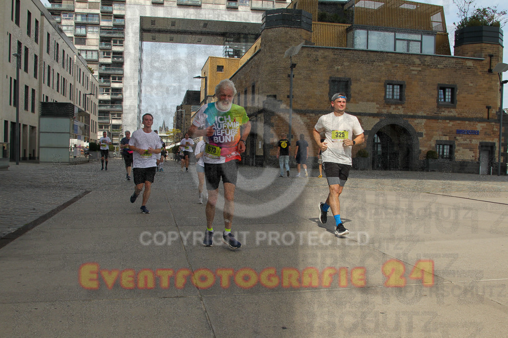250920_1330_EV4_5808 | Sportfotografie im Rhein-Sieg Kreis, Köln, Bonn, NRW, Rheinland Pfalz, Hessen, etc. Unser Tätigkeitsfeld umfasst den Laufsport vom Volkslauf über den Marathon, Duathlon, Triathon bis zum Ultralauf wie Kölnpfad Ultra oder Schindertrail.