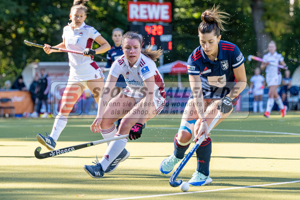 SFE_20221009_0038 | 1. Bundesliga Hockey Damen Rot-Weiss Köln - Düsseldorfer HC am 09.10.2022 in Köln (KTHC Stadion Rot-Weiss Köln Tennis and Hockey Club), Photo: Stephan Fehrmann 2022 (Sports-Gallery),Agustina Albertarrio ( Düsseldorfer HC #9 )
