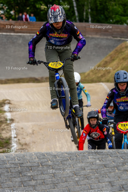 BayBMX2026-06255 | Fotogalerie von Thomas Dettweiler mit Eventbildern und lizenzfreien Fotos. Perfekt als Wandbild, für Büro, Website oder private Nutzung. - Realisiert mit Pictrs.com