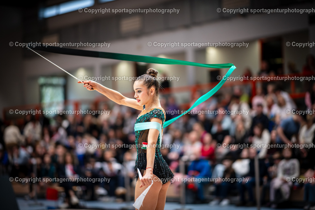 85B_7529 | HUN Berta Julia Nemeth Gymnastik International 2026 in der Sporthalle Schmiden in Fellbach (Deutschland).Foto: Klaus Gruber / sportagenturphotography - Realisiert mit Pictrs.com