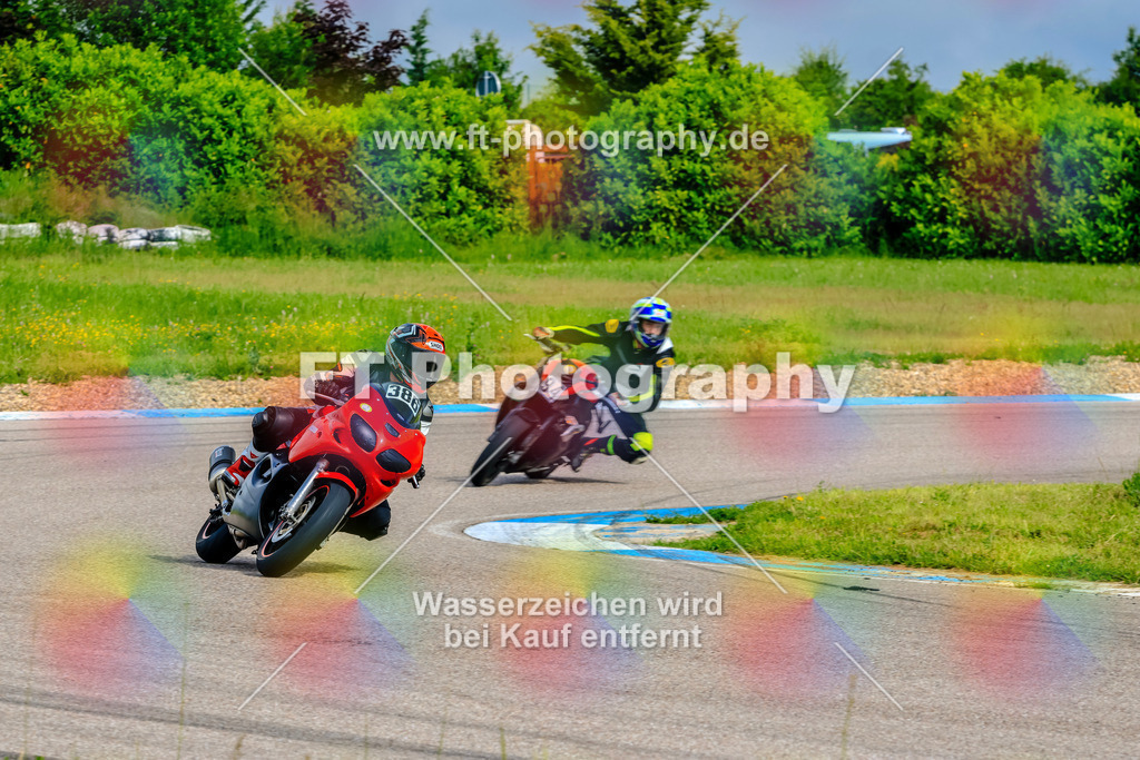 MotoTeam-8622 | Hier findet Ihr Bilder von Touristenfahrten auf der Nürburgring Nordschleife oder von anderen Veranstaltungen die ich besucht habe. Viel Spass beim Durch Schauen 