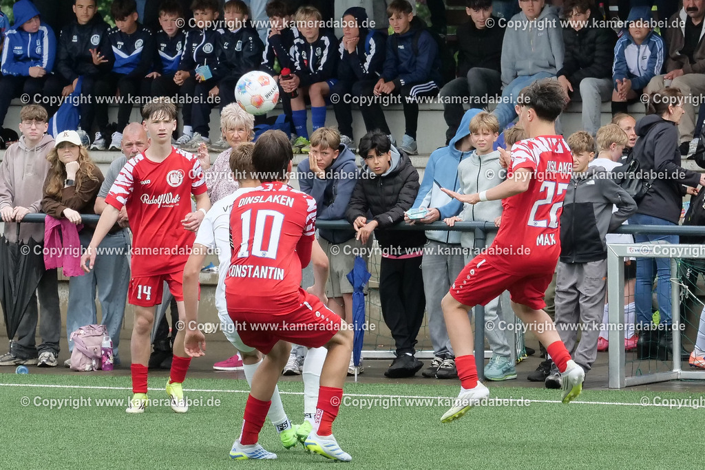Fußball : C-Junioren : Aufstieg Regionalliga West : SUS 09 Dinslaken - Vfb 03 Hilden am 04.06.2026 in Dinslaken | Fußball : C-Junioren : Aufstieg Regionalliga West : SUS 09 Dinslaken (rotr Trikots)- Vfb 03 Hilden (weiße Trikots) am 04.06.2026 in Dinslaken - Realisiert mit Pictrs.com