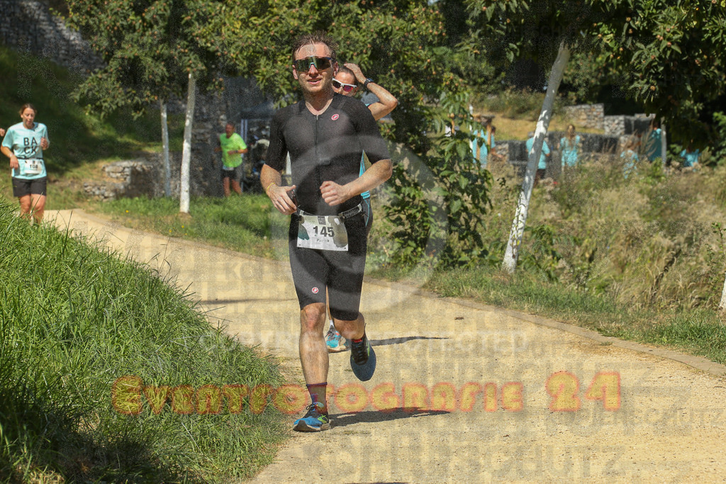 250824_1236_EX1_9871 | Sportfotografie im Rhein-Sieg Kreis, Köln, Bonn, NRW, Rheinland Pfalz, Hessen, etc. Unser Tätigkeitsfeld umfasst den Laufsport vom Volkslauf über den Marathon, Duathlon, Triathon bis zum Ultralauf wie Kölnpfad Ultra oder Schindertrail.