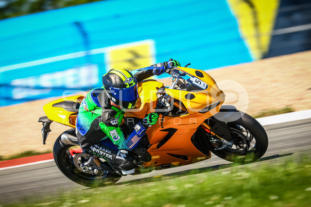0005-260526NBR-011_5 | Deine Full-Service-Agentur für ✔️Videoproduktionen und ✔️Motorsportfotografie Jetzt Angebot anfragen!