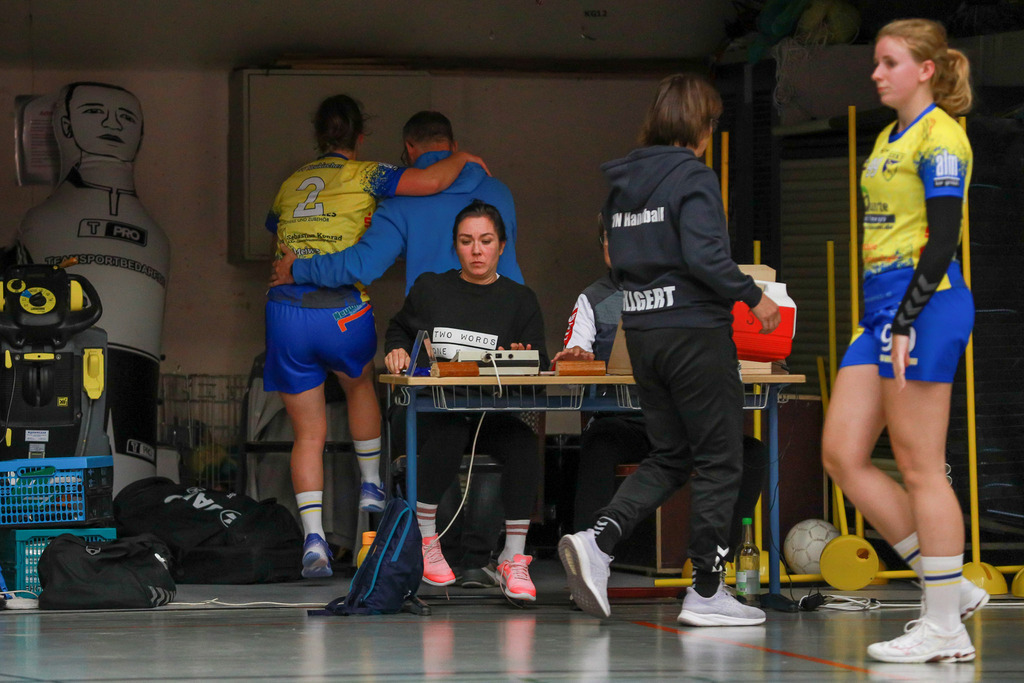 SVN_SvSchermbeck_051024_115 | Bildergalerie von Sport-Ereignissen aber auch von weiteren spannenden Dingen - nicht nur vom Niederrhein. In Anlehnung an den bekannten Spruch von Hanns Dieter Hüsch heißt das Motto: "Niederrhein ist überall".  - Realisiert mit Pictrs.com