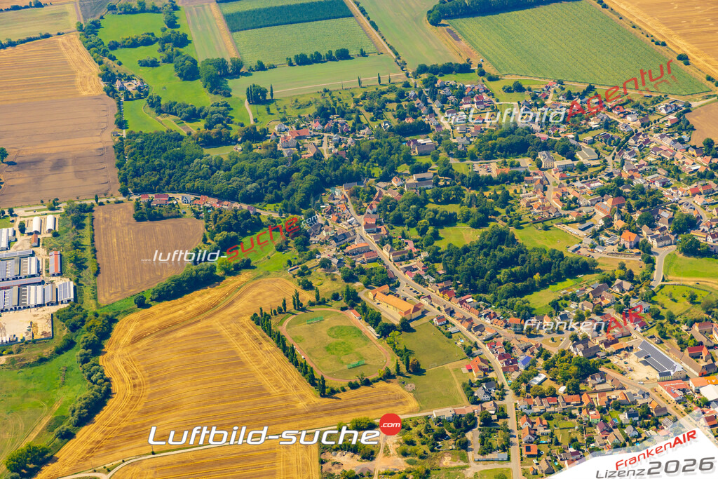 Übersichts Bild Obhausen - Die Luftaufnahme wurde 2025 vom UL-Flugzeug heraus erstellt ( keine Drohnenaufnahme ) - Hochauflösende Luftaufnahme - für Wandbilder und großformatige Ausdrucke geeignet. Das besondere Geschenk!Hier alle&nbsp;Infos zur Lizenzierung der LuftaufnahmeWir fliegen auch dieses Jahr wieder in Ihre Region um Luftbilder zu erstellen.- Luftbild anfragen