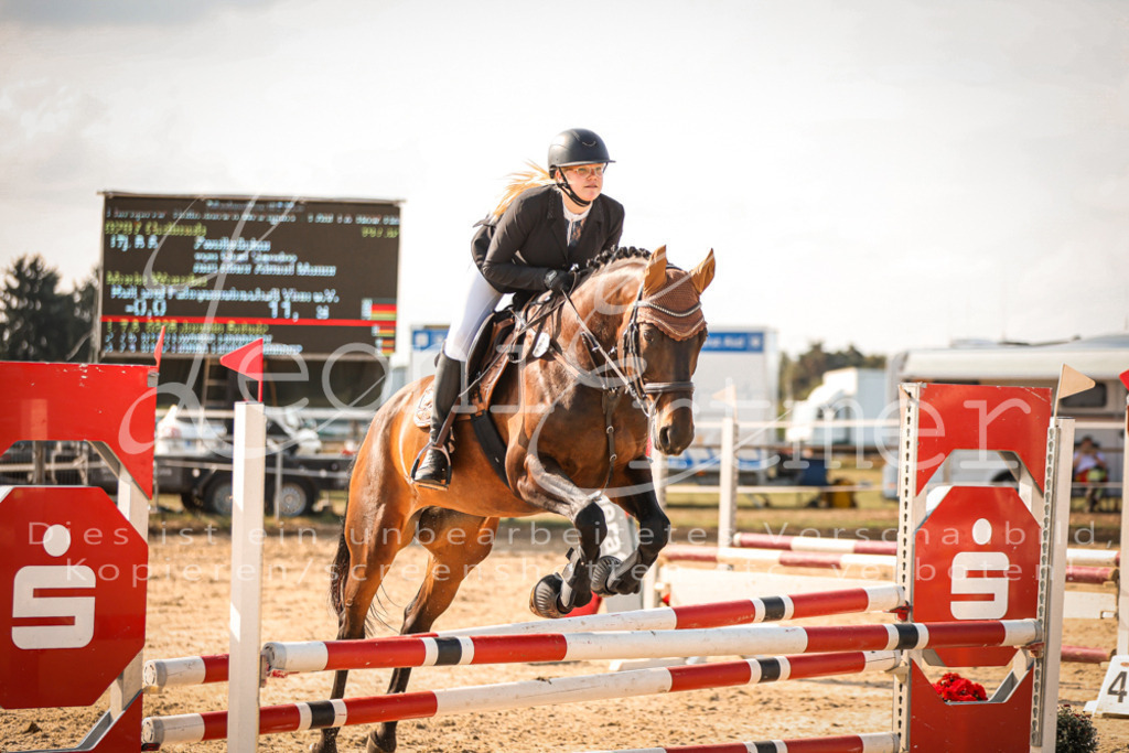 01.FrSpE00227 | Leoni Ertmer Photography - Realisiert mit Pictrs.com