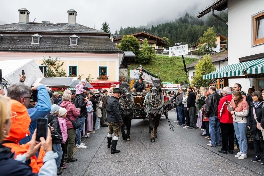 Rupertifest_Flachau_2k25_Webauflösung-85 | Bildershop Chri Fischbacher - Realisiert mit Pictrs.com