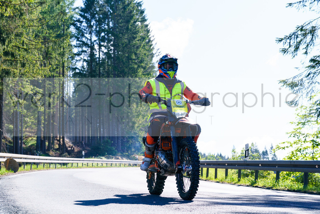 Rennsteiglauf Marathon 2025 | Marathon von Neuhaus/Rwg. nach Schmiedefeld/Rstg. am 17. Mai 2025