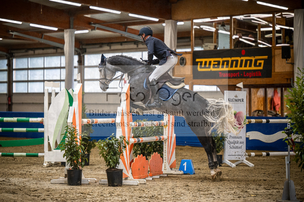 DOS_B1238 | Entdecke hochwertige Reitturnierfotos von Foto Oger. Professionell, emotional und authentisch – jetzt Lieblingsmomente im Shop bestellen.Deutschlandweite Turnierfotografie. - Realisiert mit Pictrs.com