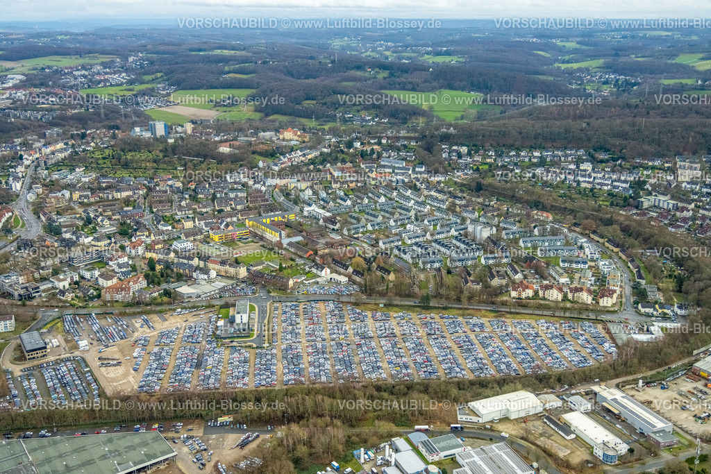 Hattingen231202391Ruhr | Luftbild, Gewerbegebiet Nierenhofer Straße und ehemaliges O&amp;K-Gelände ist zur Zeit ein riesiger PKW-Parkplatz, geplantes Stadtquartier Südstadt, Hattingen, Ruhrgebiet, Nordrhein-Westfalen, Deutschland