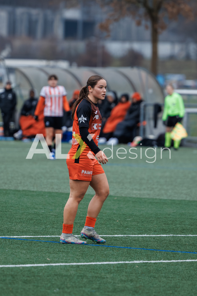 Fußball I Frauen I Saison 2025-2026 I Freundschaftsspiel I FC Aarau Frauen - SC Freiburg U20 I 24.01.2026 | 11 Anja Klingenstein (FC Aarau) – Angriff - Realisiert mit Pictrs.com