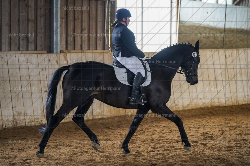 20230518-FAH04801 | Frühjahrsturnier, Landsberg am Lech, 2023, Reitclub Landsberg, Turnierbilder, Fotos Turnier Landsberg, Fotoagentur Herrmann, Turnierfotografen Bayern, Reitsport Fotograf, Pferde Fotograf