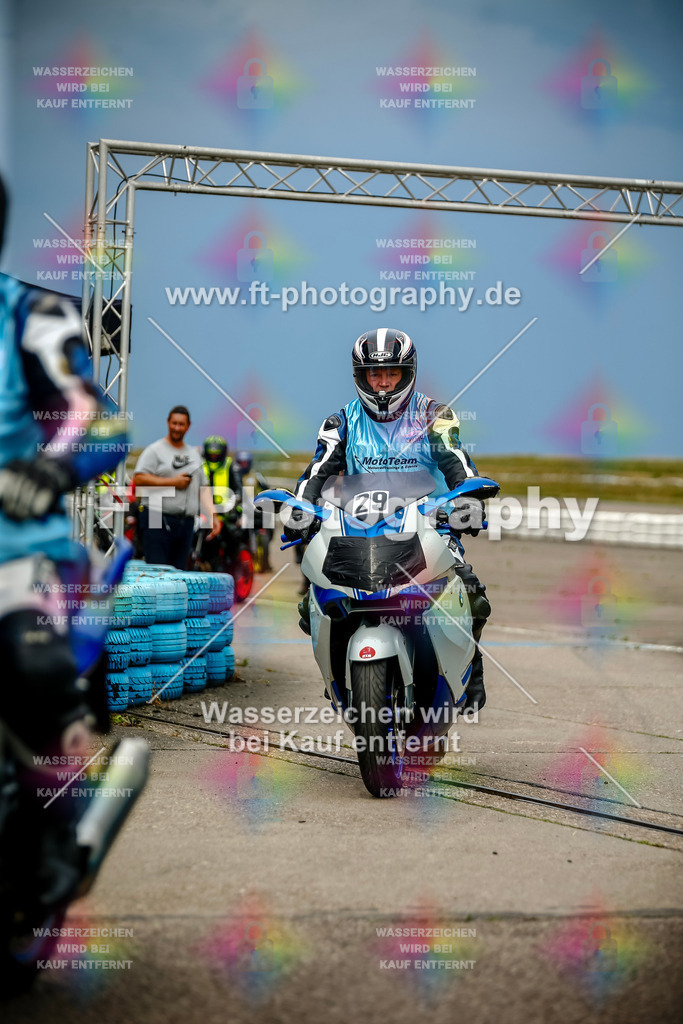 Chambley Juli-1300 | Hier findet Ihr Bilder von Touristenfahrten auf der Nürburgring Nordschleife oder von anderen Veranstaltungen die ich besucht habe. Viel Spass beim Durch Schauen 