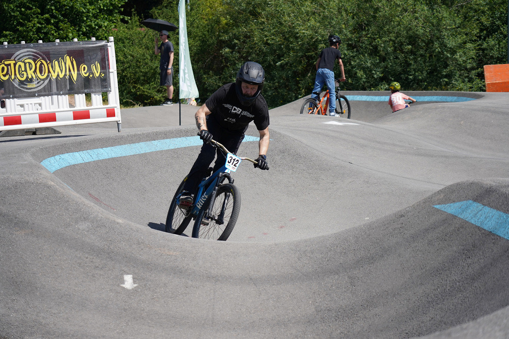 312-DSC01578_gunter | German Pumptrack Series - Realisiert mit Pictrs.com