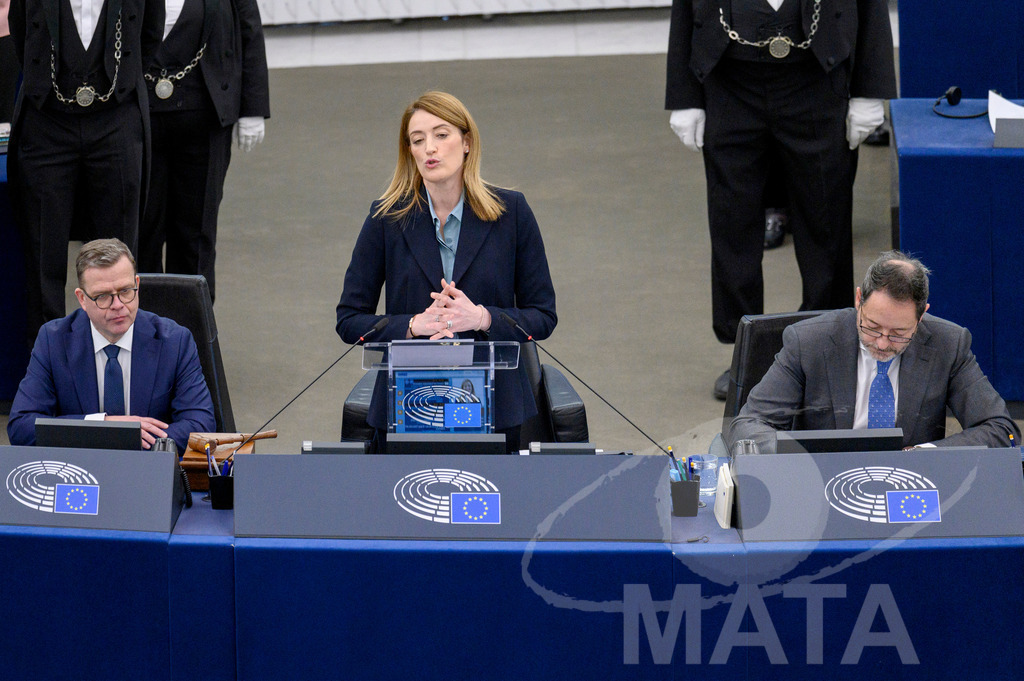 _DWI6103 | Finnischen Premierminister Petteri Orpo und EU-Präsidentin Roberta Metsola in Europäisches Parlament in Strassbourg. - Realisiert mit Pictrs.com