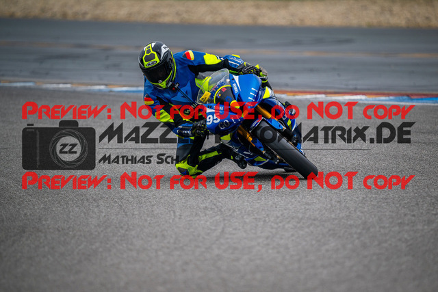 MaZZes_Fotomatrix_20240317_6007705_3335 | Fotograf Mathias Schmid
Sportfotograf,
Eventfotograf,
Hochzeitsfotograf,
Portraitfotograf