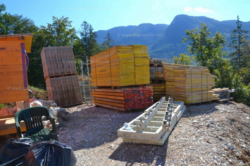 bib-lg01-baustelleneinrichtung-0094 | Nach LV-Leistungsgruppen sortierte Detailfotos über den Bau eines Hauses. Alle Hausbau-Bilder direkt vom Urheber und Autor der Website Haus-Selber-Bauen.com