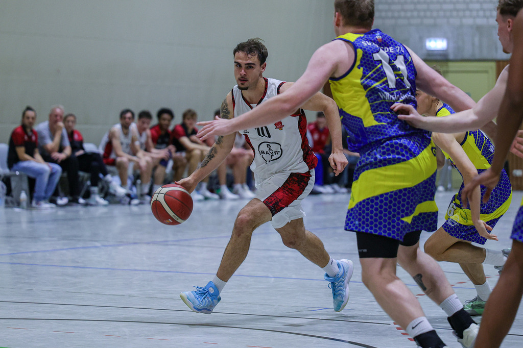 Regio BAYER GIANTS vs SV Haspe 70-81 | Fotos von Basketballspielen aus dem Raum NRW fotografiert von Gero Mueller-Laschet und Daniel Schaefer - Realisiert mit Pictrs.com