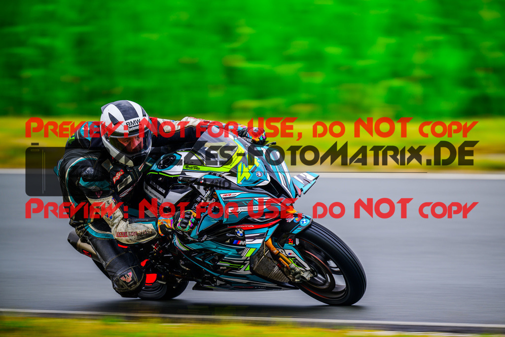 MaZZes_FotoMatrix_240727_6007705_8788 | STK