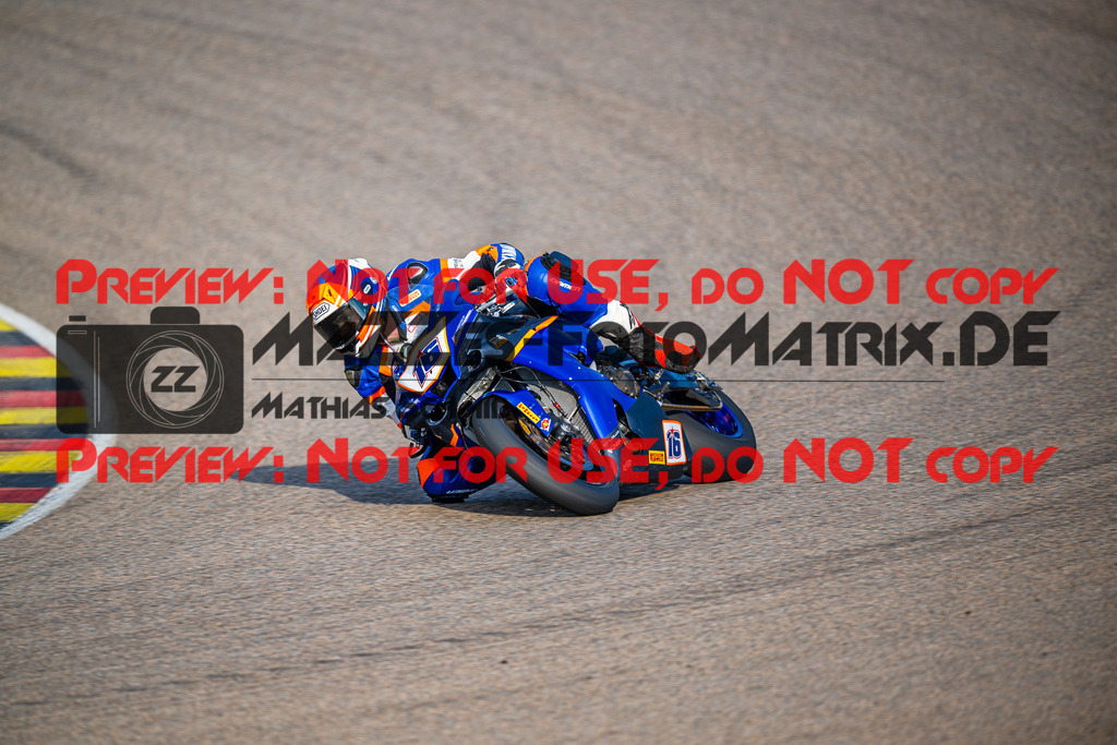MaZZes_FotoMatrix_240504_6007705_6596 | STK1000