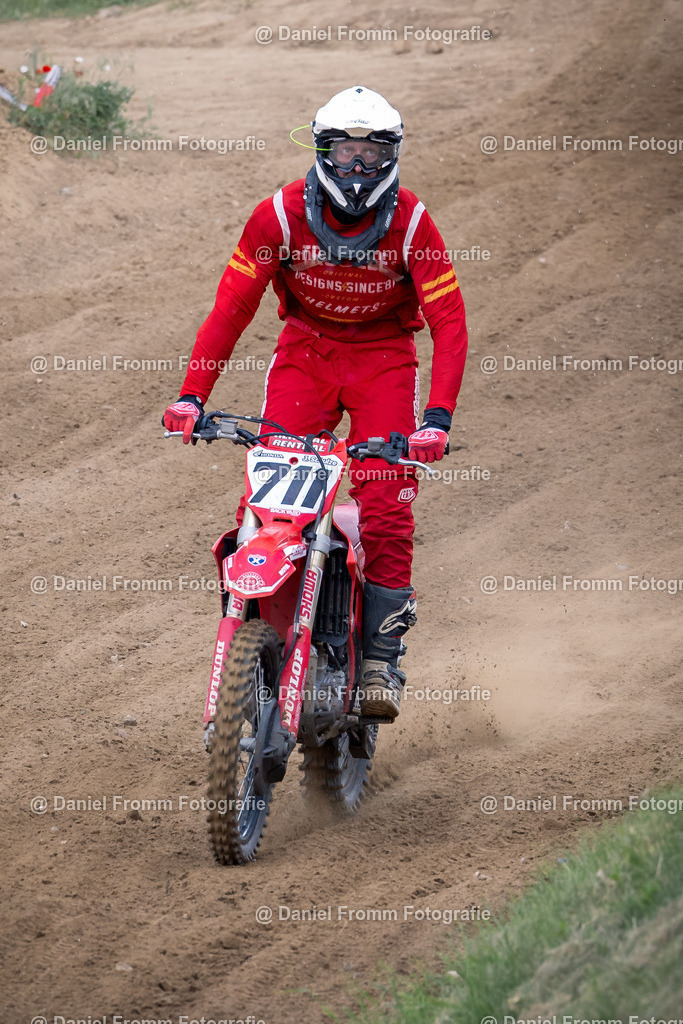 0V8A2019 | DanielFrommFotografie - Realisiert mit Pictrs.com