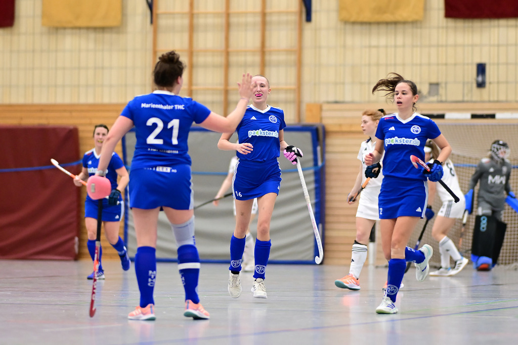 Hockey I Frauen I Saison 2024-2025 I 2. Bundesliga Nord I 8. Spieltag I TG Heimfeld - Marienthaler THC | Der Sportfotograf. - Realisiert mit Pictrs.com