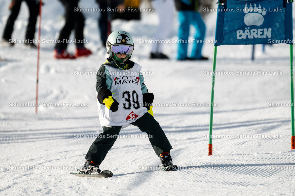 SRS_12.12.2025_0131 | SRS_12.12.2025_0131 - Realisiert mit Pictrs.com