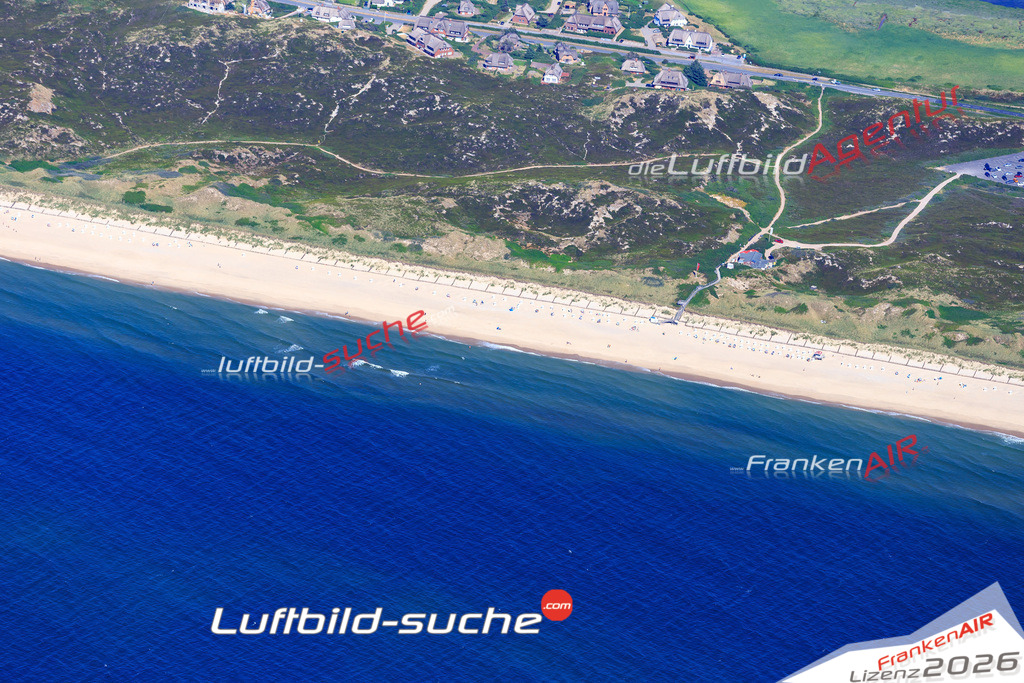 Die Luftbildaufnahme Rantum - Sylt wurde 2018 mittels Flugzeug (keine Drohne) erstellt. Perfekte Schärfe und Druck- Auflösung- Garantiert!