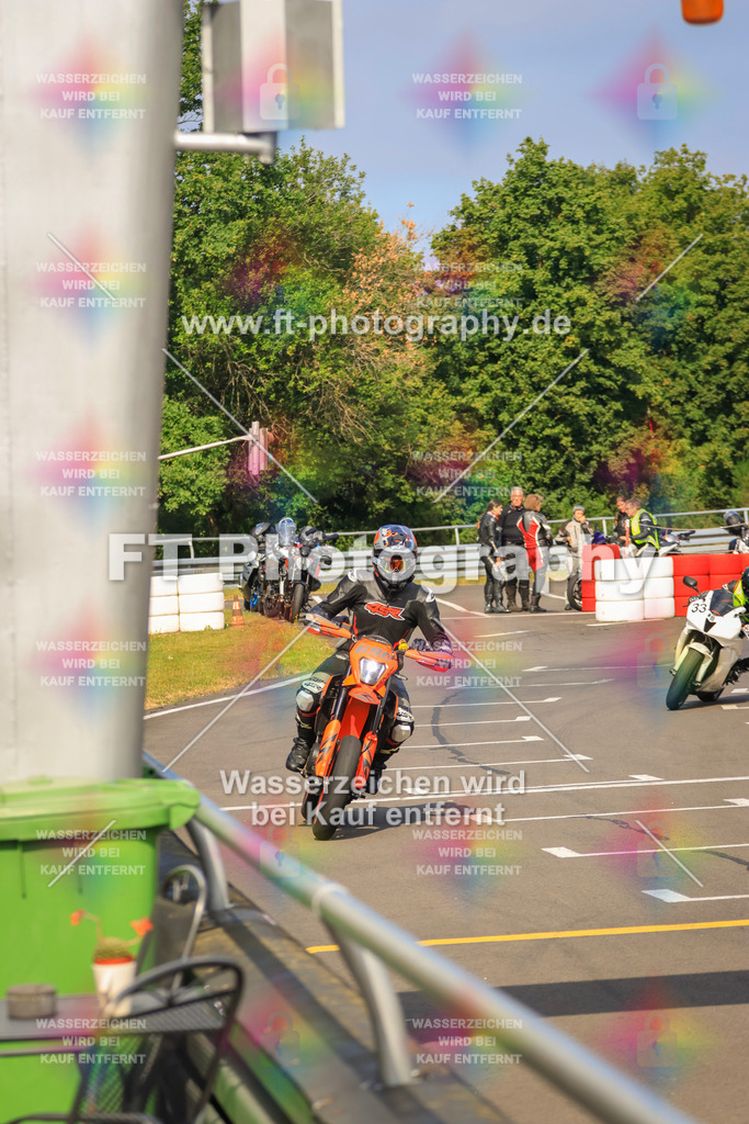 _DSK2229 | Hier findet Ihr Bilder von Touristenfahrten auf der Nürburgring Nordschleife oder von anderen Veranstaltungen die ich besucht habe. Viel Spass beim Durch Schauen 