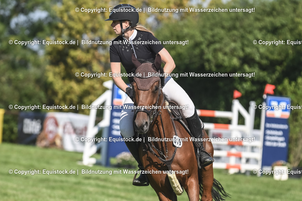 20230908_24_Springen_M_0030 | equistock