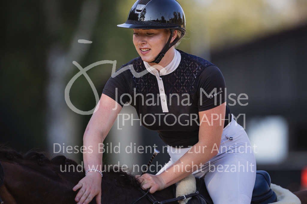 230823_Delbrueck_Stil-A1-178 | Deine schönsten Turniermomente als professionelle Fotos! Entdecke hochwertige Pferdesport-Fotografie im Online-Shop. Jetzt Fotos finden & bestellen!