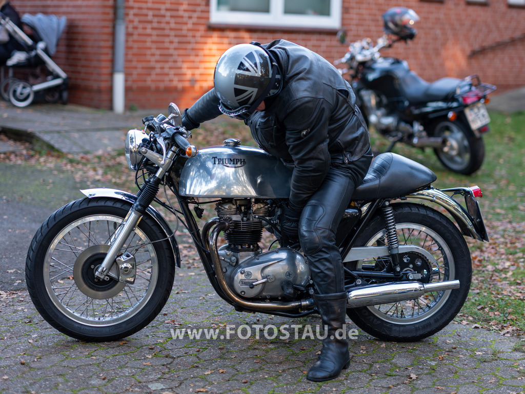 20251018-00295 | Syke Barrien 2025 Oldtimer Treffen - Realisiert mit Pictrs.com