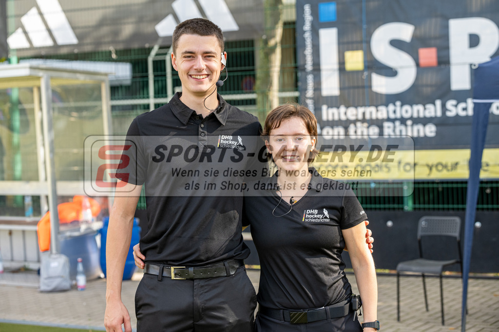 SFE_20231021_0141 | Deutsche Meisterschaft Weibliche U16 Halbfinale Uhlenhorst Mülheim - Berliner HC am 21.10.2023 in Köln (Düsseldorfer Hockeyclub 1905 e.V.), Photo: Stephan Fehrmann 2023 (Sports-Gallery)