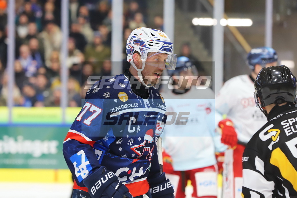 Robbie Czarnik RVT | Robbie Czarnik RVT - Realisiert mit Pictrs.com