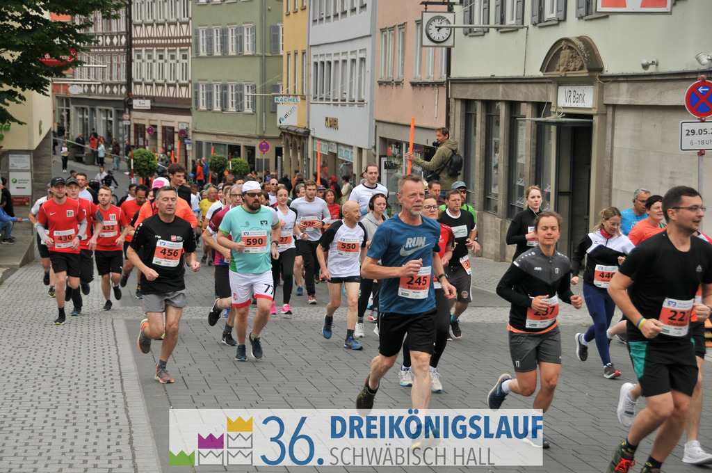 VR Bank Hauptlauf 10km | 3königslauf 2022 VR Bank Hauptlauf - Realisiert mit Pictrs.com