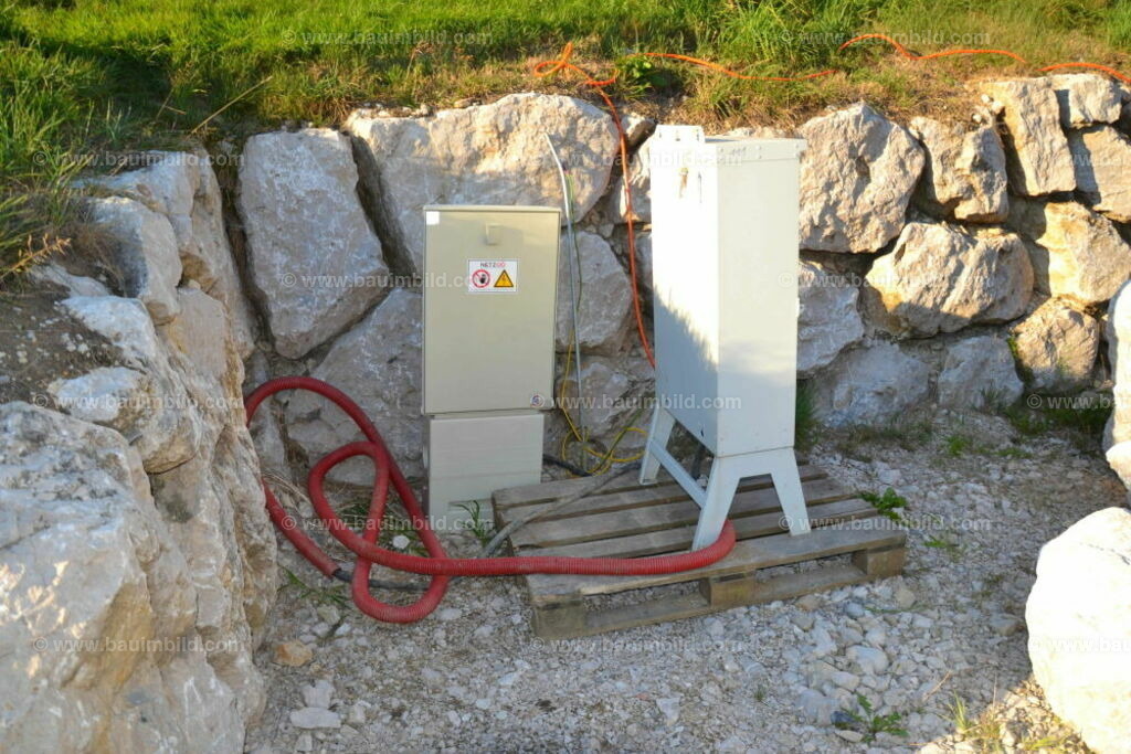 bib-lg01-baustelleneinrichtung-0010 | Nach LV-Leistungsgruppen sortierte Detailfotos über den Bau eines Hauses. Alle Hausbau-Bilder direkt vom Urheber und Autor der Website Haus-Selber-Bauen.com