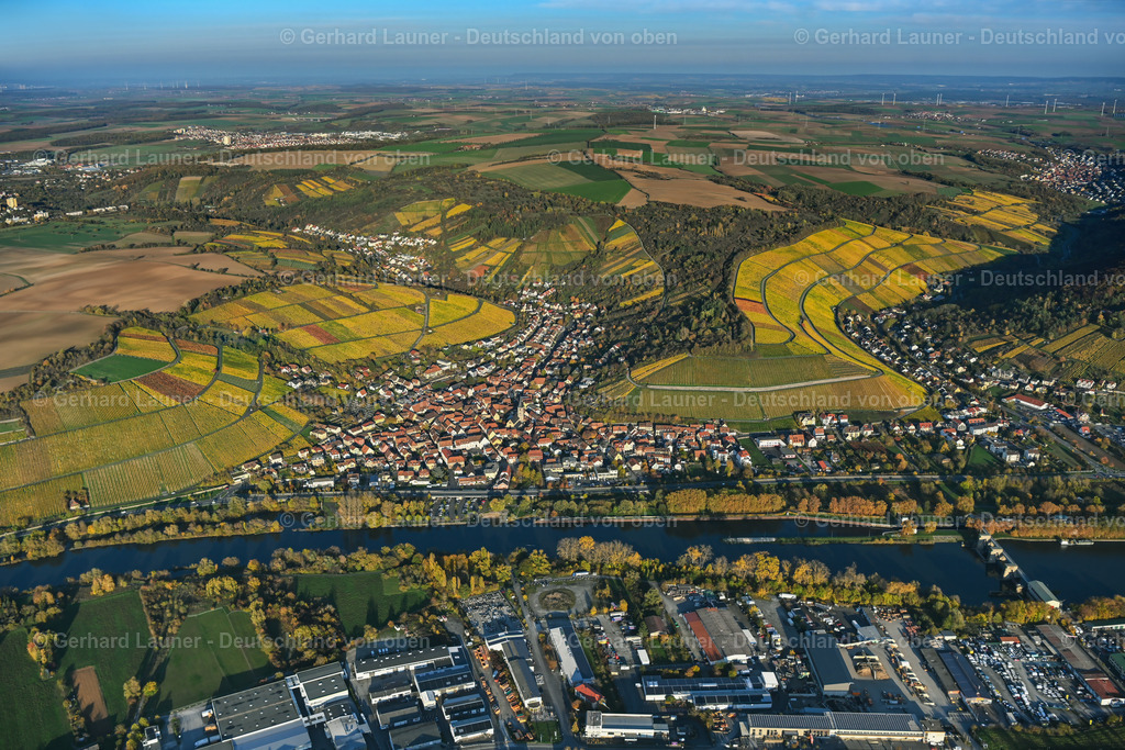 4042249 | Weinbergslandschaft an der Mainschleife bei Escherndorf und Nordheim