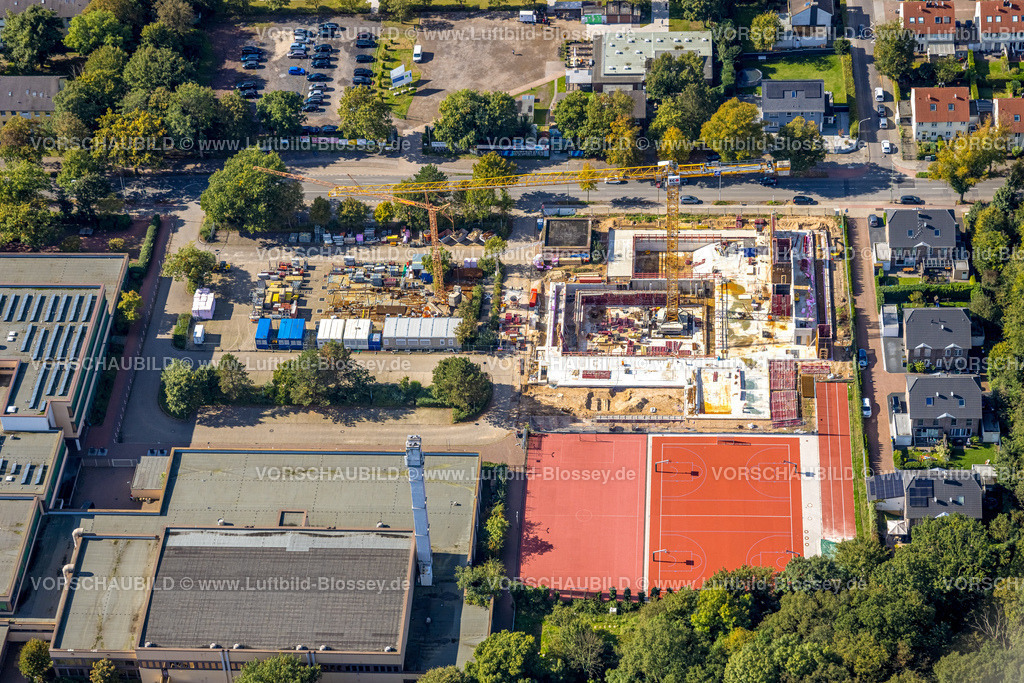 Duisburg241003104 | Luftbild, Baustelle für das neue Südbad an der Sportanlage Großenbaum, Großenbaum, Duisburg, Ruhrgebiet, Nordrhein-Westfalen, Deutschland