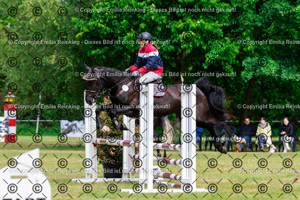 CL5A5524 | Emilia Reinking Fotografie - Realisiert mit Pictrs.com