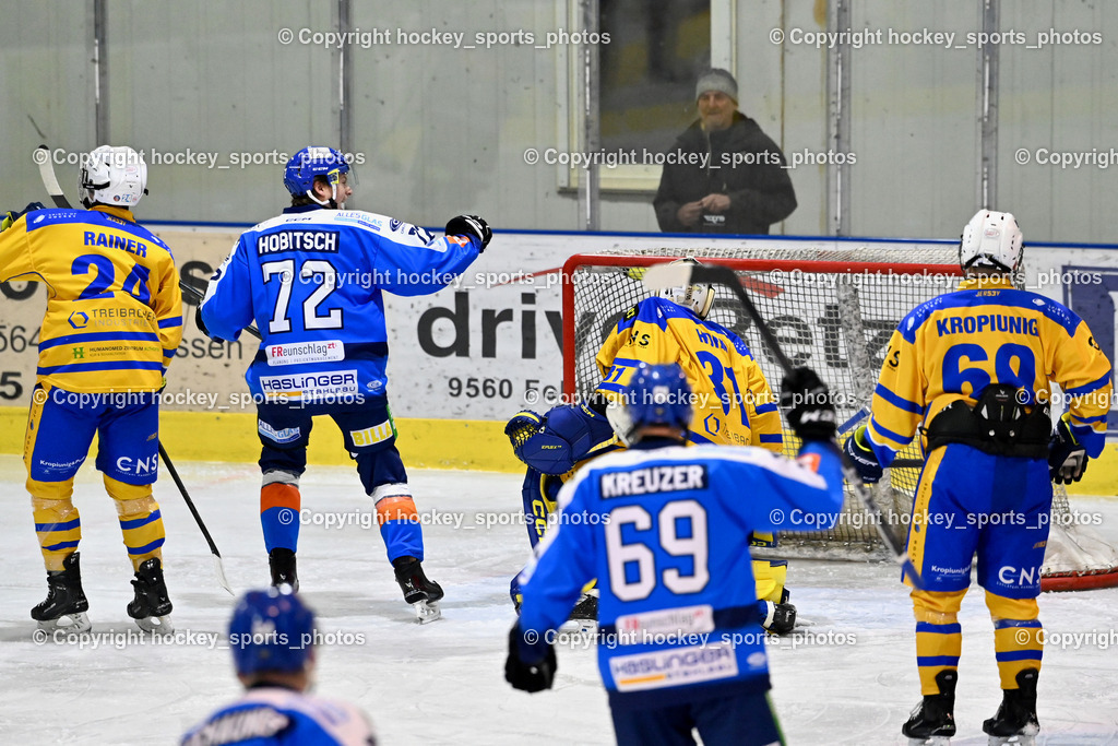 ESC SPARKASSE STEINDORF vs. 1. EHC ALTHOFEN | #24 Rainer Oliver EHC Althofen, #72 Hobitsch Samuel ESC Steindorf, #69 Kreuzer Philipp ESC Steindorf, #69 Kropiunig Arno EHC Althofen, #31 Horn Fabian EHC Althofen, ESC SPARKASSE STEINDORF vs. 1. EHC ALTHOFEN, ESC SPARKASSE STEINDORF vs. 1. EHC ALTHOFEN am 30.11.2025 in Steindorf (Ossiachersee Halle), Austria, (Photo by Bernd Stefan)