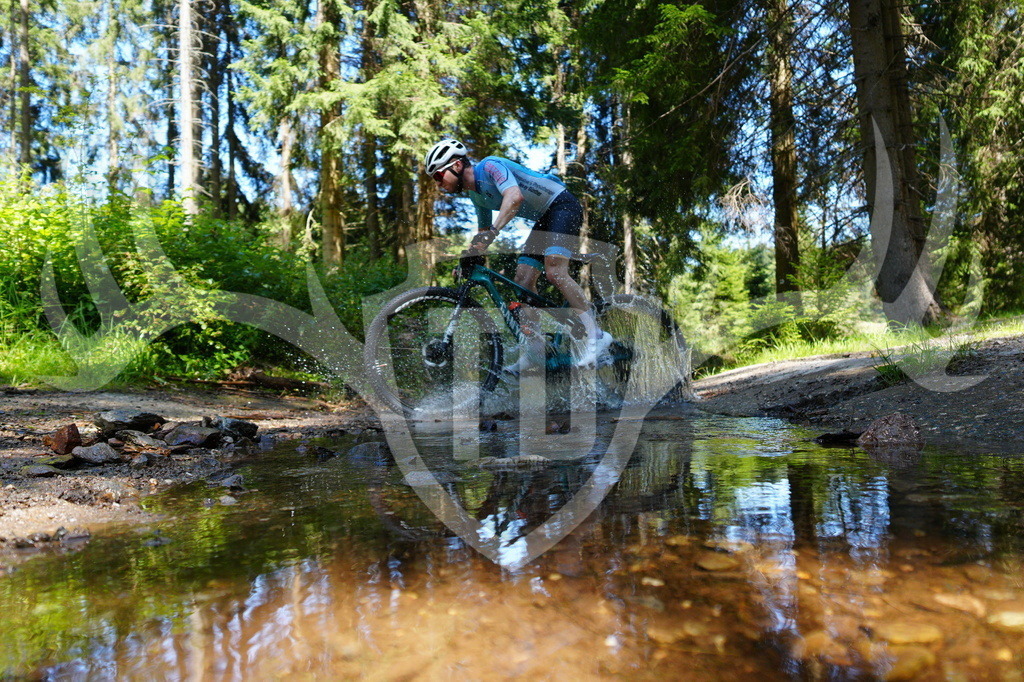 FC604428 | Fotogalerie der Treibjagd im Dunkelwald - Dein MTB Etappenrennen im Erzgebirge - Realisiert mit Pictrs.com
