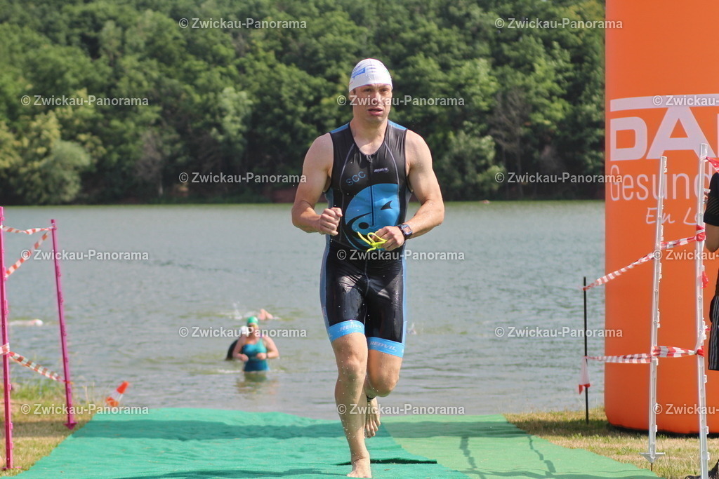2023_0630_KoberTriathlon_DPM-OLY0200 | Urban. Natur. Panorama. Luftbild. 
Der Bildershop für aufregende Perspektiven!
Für Deko, Wandbild und Kalender!
Wir bringen LED-Bilder zum Leuchten!
