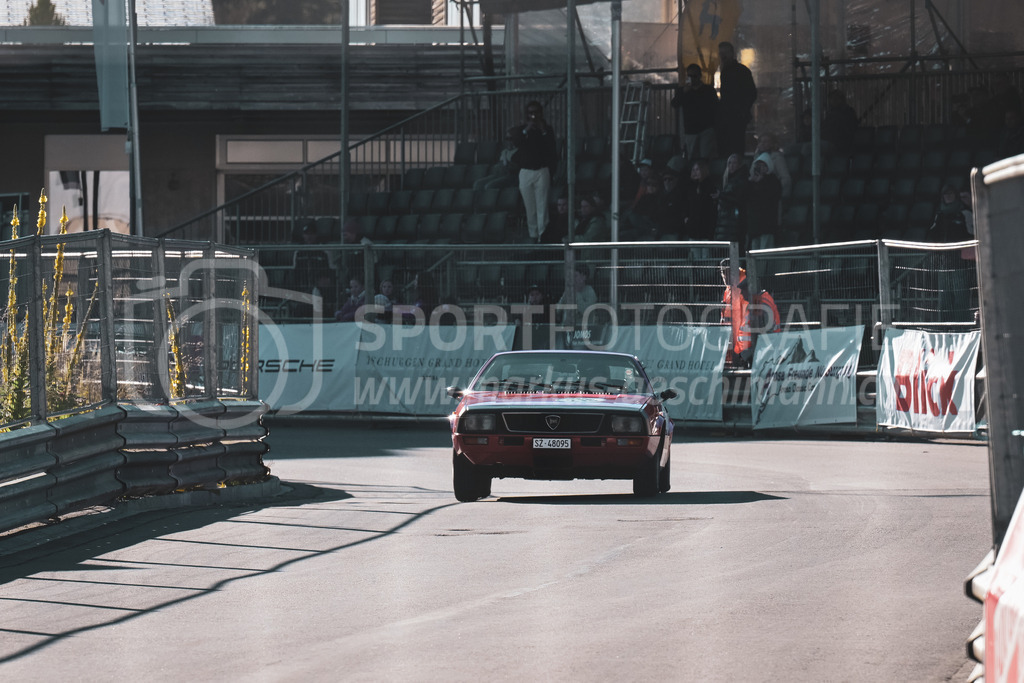 21. Arosa ClassicCar 2025 - 6. =September= 2025 | Remo Müller aus Bennau (SUI) in einem Lancia 137 AS aus dem Jahre 1978 mit Startnummer 216 am Arosa ClassicCar 2025 in der Kategorie Classic Trophy..@arosaclassiccar, @arosa.official, #arosaclassiccar, #arosa, #76curves, #classiccarBild: Sportfotografie Markus Aeschimann | www.markus-aeschimann.ch - Realisiert mit Pictrs.com