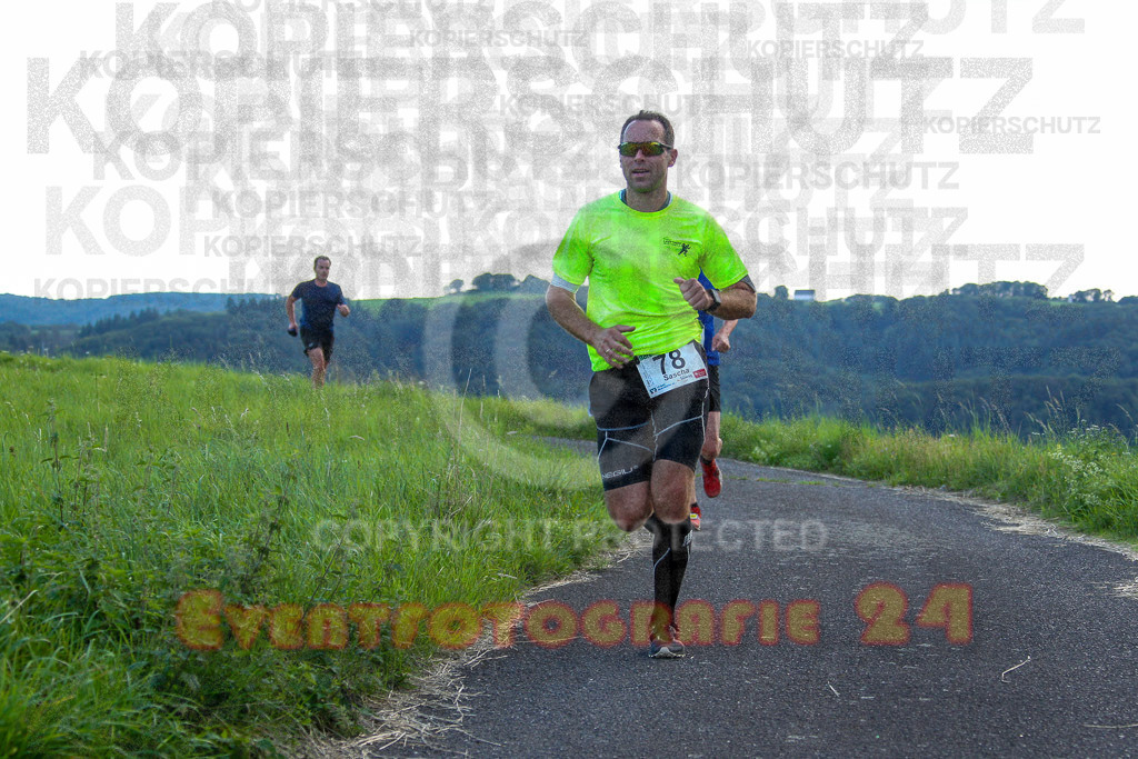 230804_1905_EV4_4081 | Sportfotografie im Rhein-Sieg Kreis, Köln, Bonn, NRW, Rheinland Pfalz, Hessen, etc. Unser Tätigkeitsfeld umfasst den Laufsport vom Volkslauf über den Marathon, Duathlon, Triathon bis zum Ultralauf wie Kölnpfad Ultra oder Schindertrail.