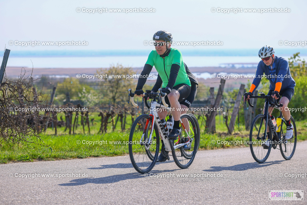 TRA_0862 | Neusiedlersee Radmarathon 2026@sportshot_your_pictrs #yourpictures#roadtowm2029 #nrm #neusiedlerseeradmarathon #neusiedlersee #neusiedlerseetourismus #burgenland #mörbisch #nrm26 #burgenlandtourismus #voglundco #poweredbyburgenlandtourismus #radsport #rad #marathon #ucigranfondo #visitburgenland #ucigranfondoworldseries