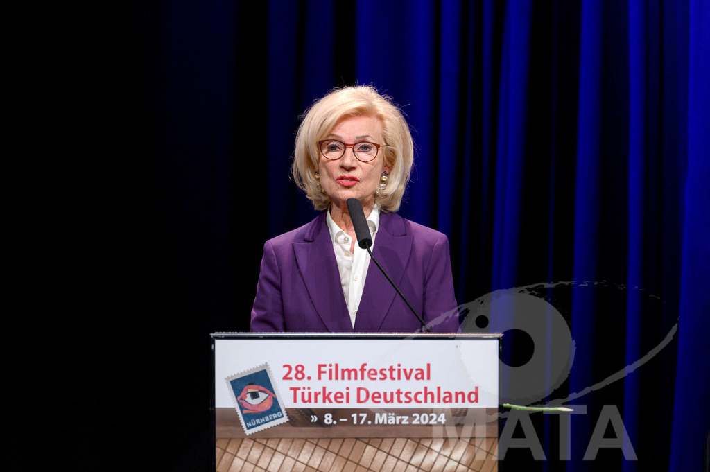 _DWA7945 | Nürnbergs Kulturbürgermeisterin Prof. Dr. Julia Lehner (CSU) bei der Eröffnung 28. Filmfestival Türkei Deutschland am 08.3.2024  in Tafelhalle  Nürnberg  - Realisiert mit Pictrs.com
